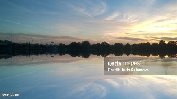 river venta - venta stock pictures, royalty-free photos & images