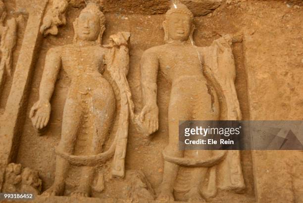 kanheri caves,buddhist caves of india - kanheri caves stock pictures, royalty-free photos & images