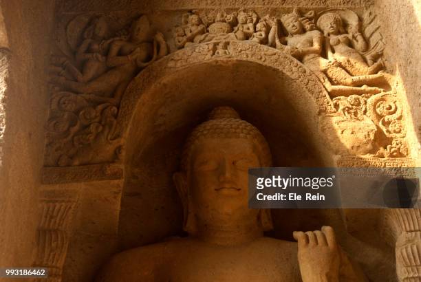 kanheri caves,buddhist caves of india - kanheri caves stock pictures, royalty-free photos & images