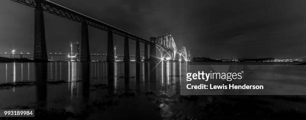 forth rail - south queensferry ストックフォトと画像