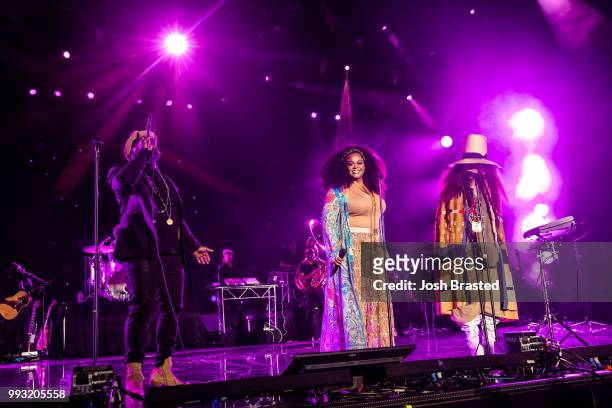 Black Thought, Jill Scott and Erykah Badu perform with The Roots at the 2018 Essence Music Festival at the Mercedes-Benz Superdome on July 6, 2018 in...