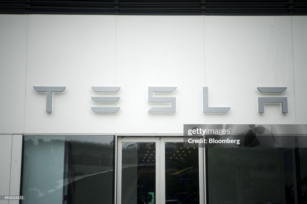 U.S Auto Showrooms in Shanghai and Beijing as China Responds to U.S Tariffs