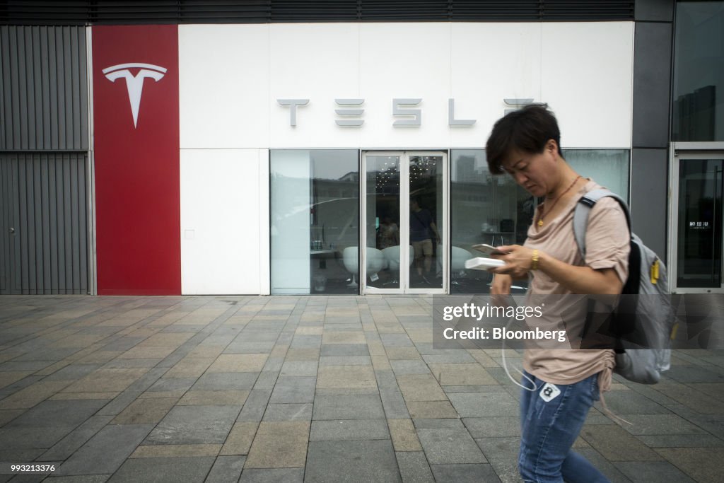 U.S Auto Showrooms in Shanghai and Beijing as China Responds to U.S Tariffs