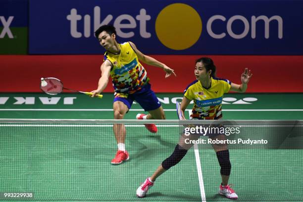 Chan Peng Soon and Goh Liu Ying of Malaysia compete against Zheng Siwei and Huang Yaqiong of China during the Mixed Doubles Semi-final match on day...