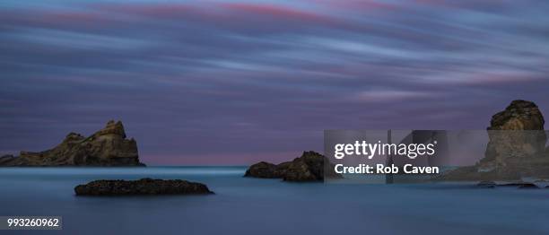 tranquil dusk - caven photos et images de collection