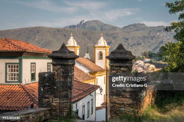 igreja das merces, ouro preto - igreja fotografías e imágenes de stock