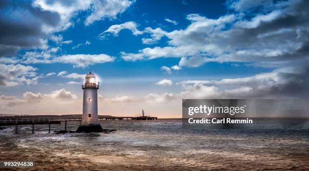 tarbert lighthouse river shannon - shannon river stock pictures, royalty-free photos & images