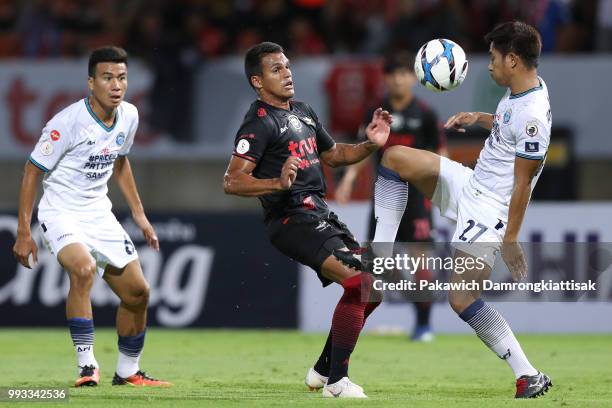 Robson Dos Santos Fernandes of True Bangkok United and Jakkapan Praisuwan of Pattaya United compete for the ball during the Thai League 1 match...