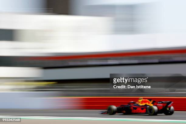 Max Verstappen of the Netherlands driving the Aston Martin Red Bull Racing RB14 TAG Heuer on track during qualifying for the Formula One Grand Prix...
