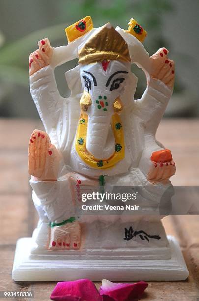 lord ganesh/ganesh chaturthi - veena stock pictures, royalty-free photos & images