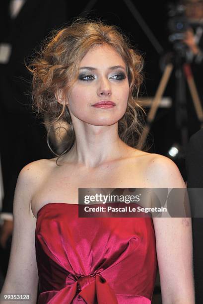 Actress Imogen Poots attends the "Chatroom" Premiere at the Palais des Festivals during the 63rd Annual Cannes Film Festival on May 14, 2010 in...