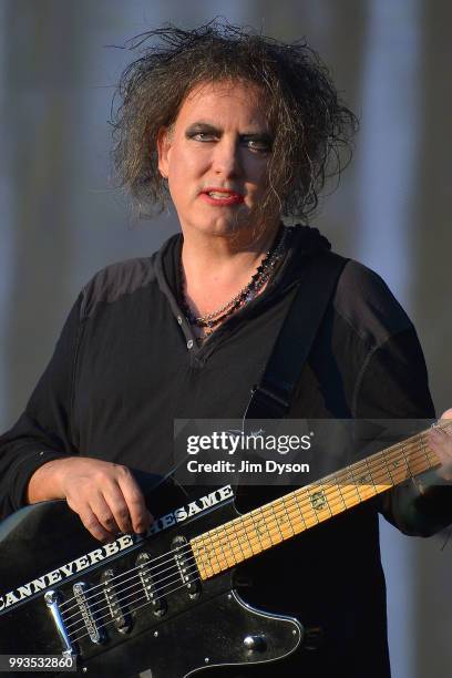 Robert Smith of The Cure performs live on stage during British Summer Time at Hyde Park on July 7, 2018 in London, England.