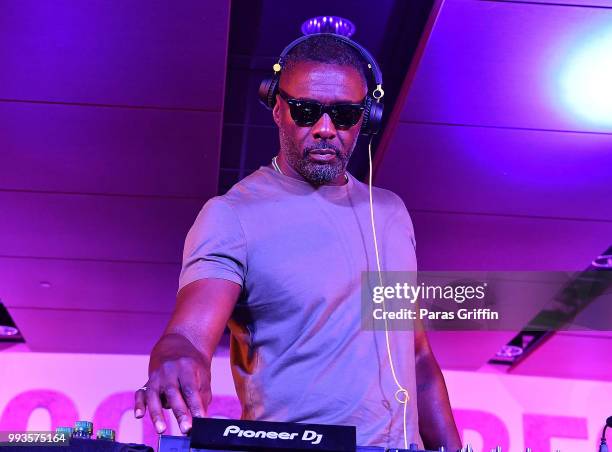 Idris Elba performs onstage during the 2018 Essence Festival -Day 2 at Louisiana Superdome on July 7, 2018 in New Orleans, Louisiana.