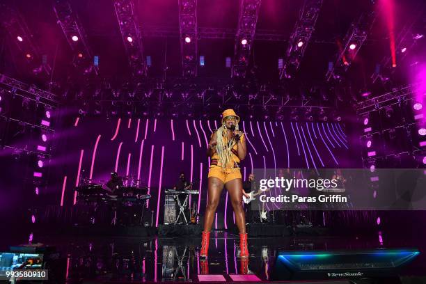 Mary J. Blige performs onstage during the 2018 Essence Festival -Day 2 at Louisiana Superdome on July 7, 2018 in New Orleans, Louisiana.