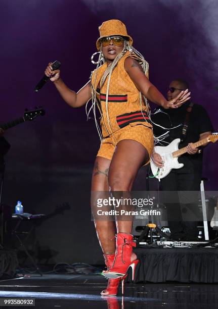 Mary J. Blige performs onstage during the 2018 Essence Festival -Day 2 at Louisiana Superdome on July 7, 2018 in New Orleans, Louisiana.