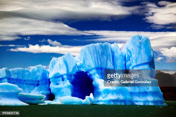 upsala glacier, argentina - upsala glacier stock pictures, royalty-free photos & images