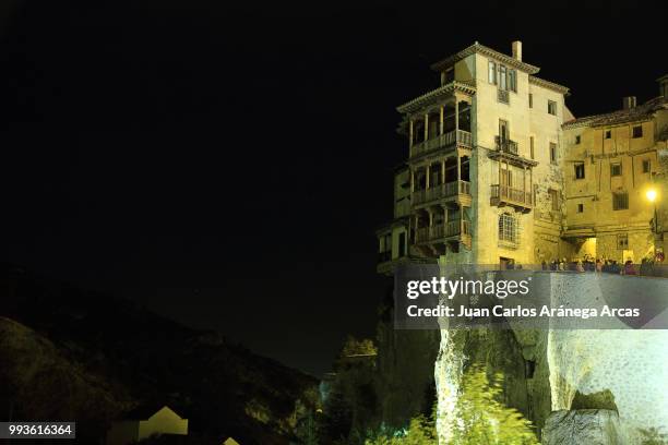 casas colgantes de cuenca - arcas stock pictures, royalty-free photos & images