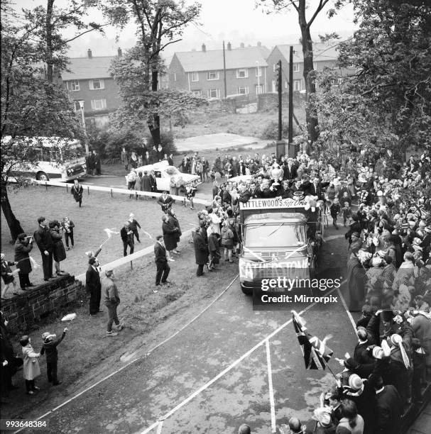 Featherstone Rovers Rugby League Team victory parade after winning the Challenge Cup, in May 1967, Featherstone, West Yorkshire, England. Rovers...