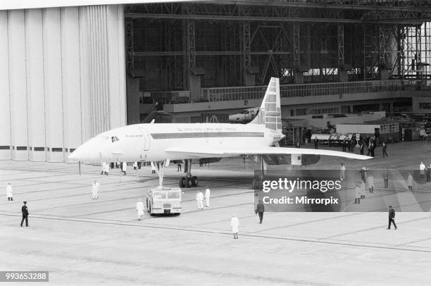 Concorde First Prototype 103 Concorde 002 Prototype Stock Photos, High-Res Pictures, and Images ...