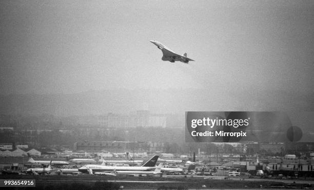 Inaugural commercial flights of the supersonic airliner Concorde on 21st January 1976, seven years after its maiden test flight. One British Airways...