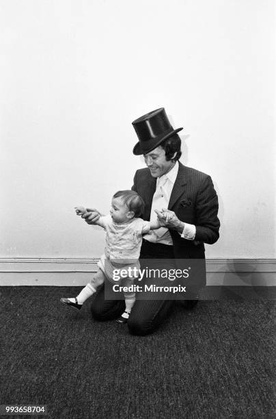 1,910 Daniel Blair Stock Photos, High-Res Pictures, and Images - Getty