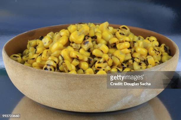 roasted corn in a bowl (maize) - bowls of side dishes roast fotografías e imágenes de stock