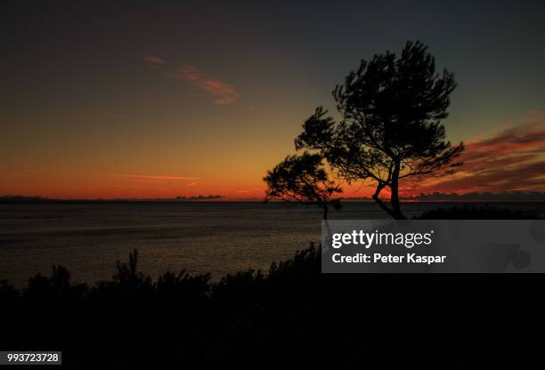 sonnenaufgang spanien - sonnenaufgang stock pictures, royalty-free photos & images