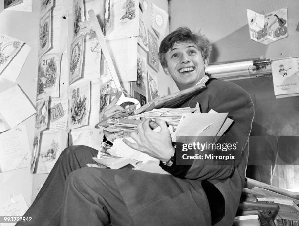 Skiffle guitarist Tommy Steele was overwhelmed with birthday cards as he celebrated his 21st birthday in a Liverpool dressing room. But there was no...