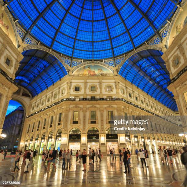 the galleria vittorio emanuele ii shopping mall in milan, italy - kelvinjay stock pictures, royalty-free photos & images