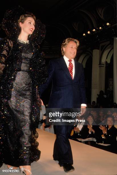 Arnold Scaasi at New York Fashion Week circa 1989 in New York.