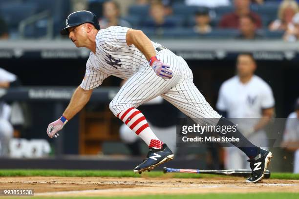 Brett Gardner of the New York Yankees in action against the Atlanta Braves at Yankee Stadium on July 3, 2018 in the Bronx borough of New York City....