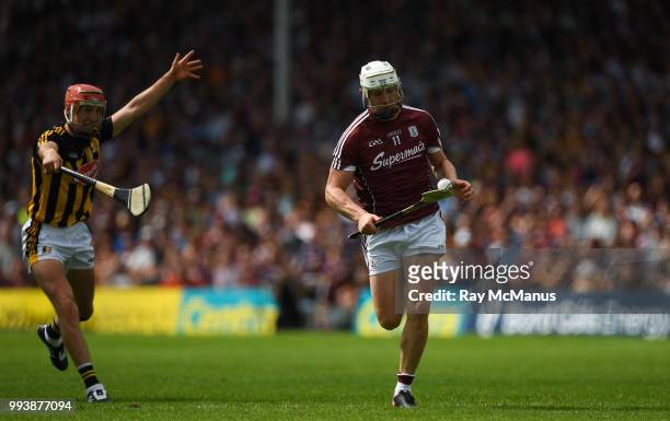 Thurles , Ireland - 8 July 2018; Joe Canning of Galway in action against Cillian Buckley of Kilkenny during the Leinster GAA Hurling Senior...