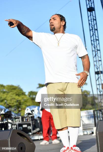 485 Rapper Mack Stock Photos, High-Res Pictures, and Images - Getty Images