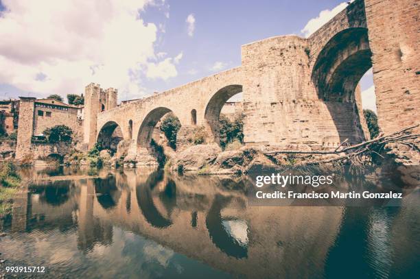 besalu - besalu imagens e fotografias de stock