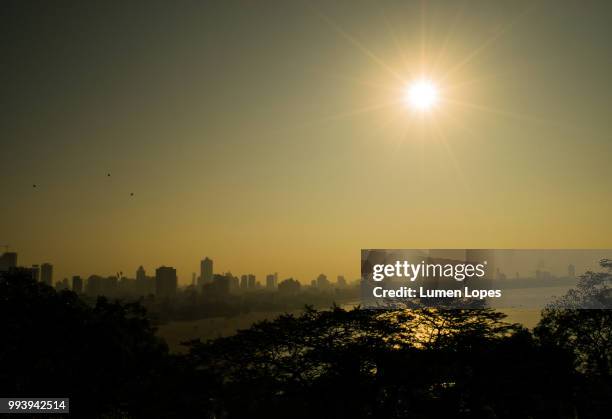 mumbai skyline - lumen stock pictures, royalty-free photos & images