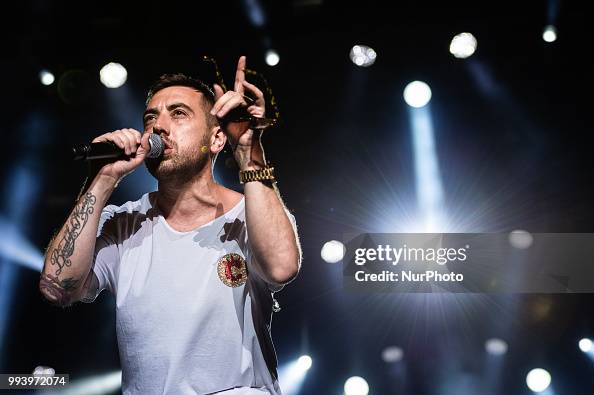 Coez performs live in Rome Coez performs live in Rome