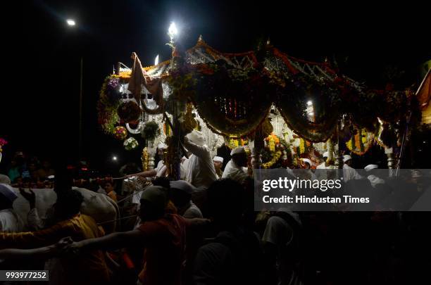 Palkhi of Saint Dnyaneshwar arrived on Sambhaji bridge during annual pilgrimage from Alandi towards Pandharpur to celebrate Ashadhi Ekadashi as they...