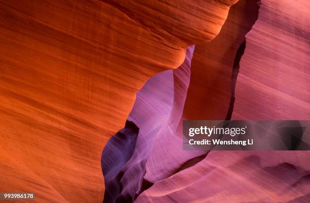 lower antelope canyon - lower antelope photos et images de collection