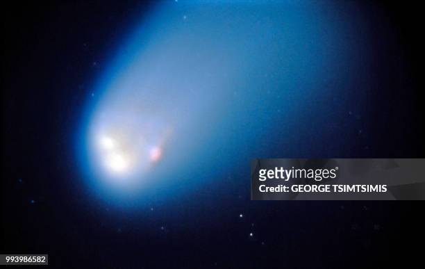 nucleus study (comet hale-bopp) - comet nucleus stock pictures, royalty-free photos & images