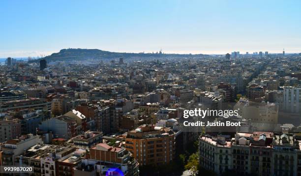 atop the sagrada familia - familia bildbanksfoton och bilder