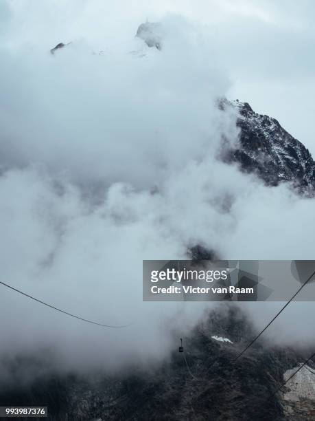 anguilla du midi cable car - raam stock pictures, royalty-free photos & images