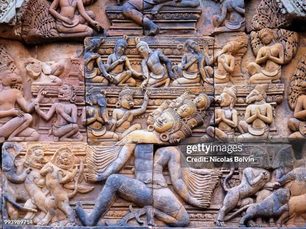 banteay srei ruins temple - banteay srei stock pictures, royalty-free photos & images