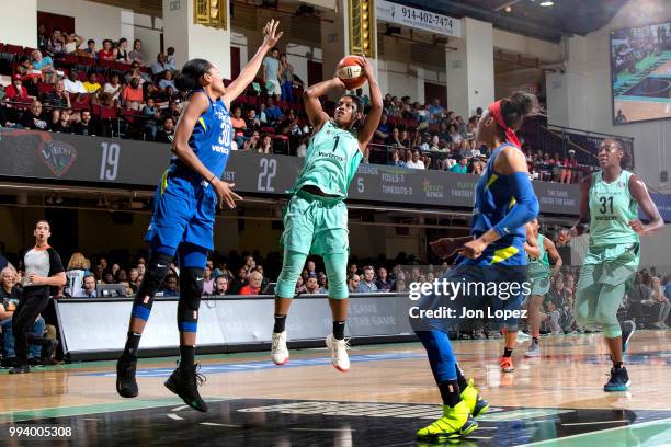 Shavonte Zellous of the New York Liberty shoots the ball against the Dallas Wings on July 8, 2018 at Westchester County Center in White Plains, New...