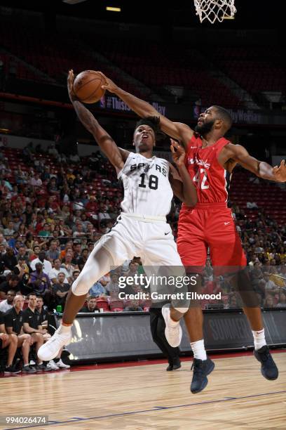 Lonnie Walker IV of the San Antonio Spurs goes to the basket against the Washington Wizards during the 2018 Las Vegas Summer League on July 8, 2018...