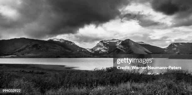 lake #2 b&w - b neumann stock pictures, royalty-free photos & images