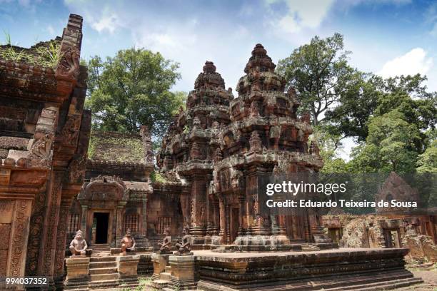 a view of banteay srei - banteay srei stock pictures, royalty-free photos & images