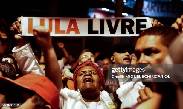 Supporters of former Brazilian President Luiz Inacio Lula da Silva -in jail since April for corruption- demonstrate demanding his release in Sao...