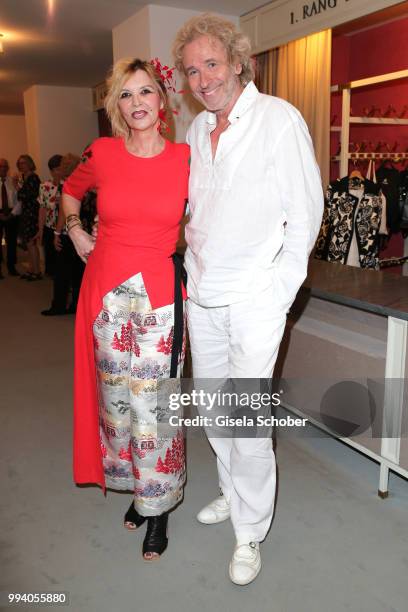 Thomas Gottschalk and his wife Thea Gottschalk during the 'Oper fuer alle - Parsifal' as part of the Munich Opera Festival at Nationaltheater on July...