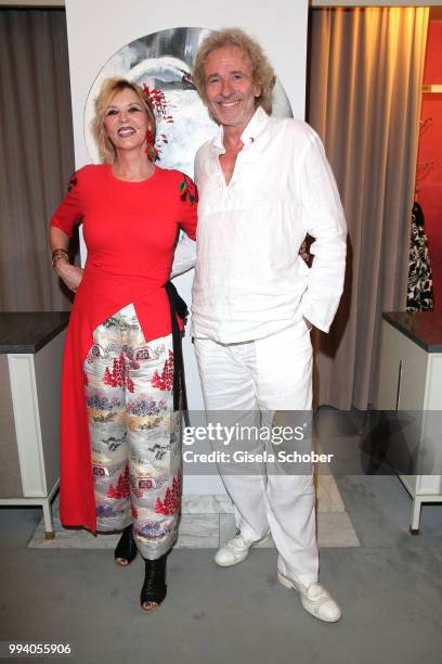 Thomas Gottschalk and his wife Thea Gottschalk during the 'Oper fuer alle - Parsifal' as part of the Munich Opera Festival at Nationaltheater on July...