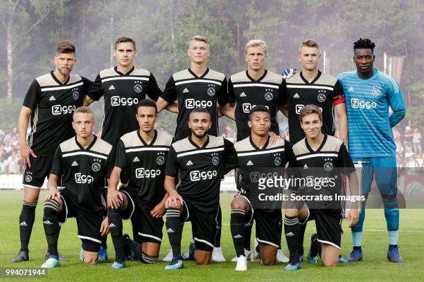 Klaas Jan Huntelaar of Ajax, Maximilian Wober of Ajax, Perr Schuurs of Ajax, Rasmus Kristensen of Ajax, Matthijs de Ligt of Ajax, Andre Onana of...
